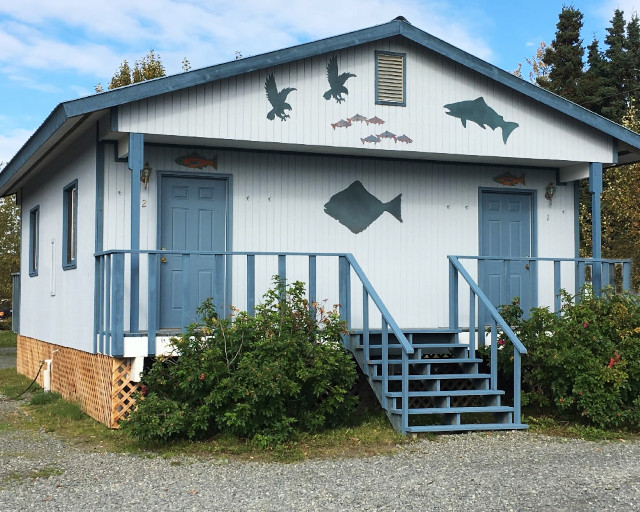 Rooms for lodging available at Gotta Fish Charters in Ninilchik Alaska